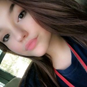 Meet your Posher, Jillian